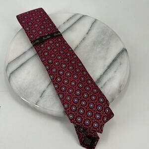 NWOT Tasso Elba red and blue patterned 100% silk tie